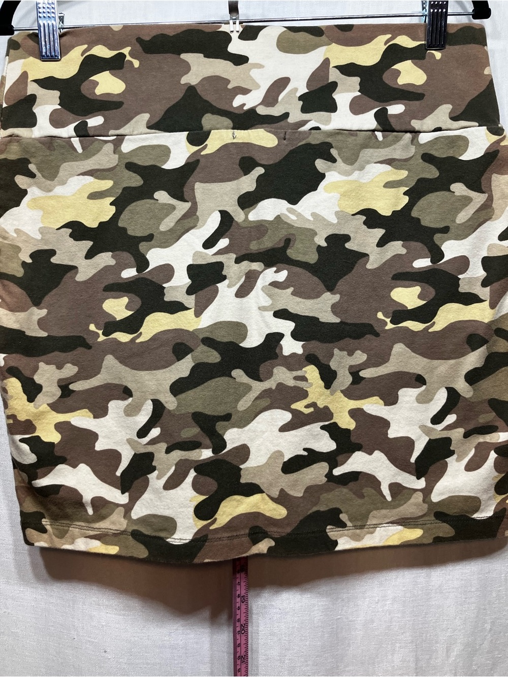 Charlotte Russe Camo Print Mini Skirt in Green, Brown, and Cream X-large